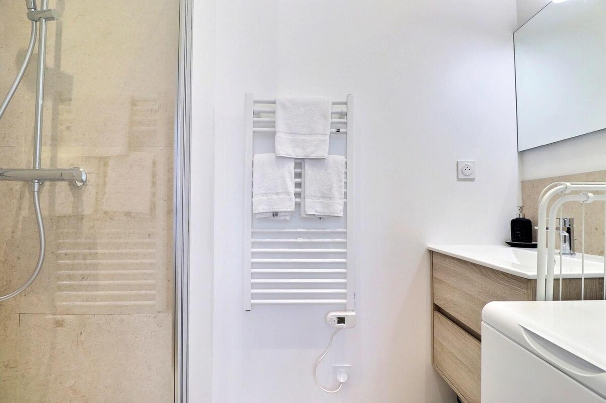 L'Origami - Lovely Newly Renovated Apartment With Garage - Villeurbanne Exterior photo